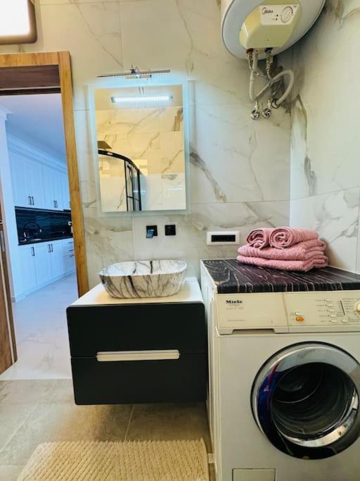 Sea Side Apartament Durrës